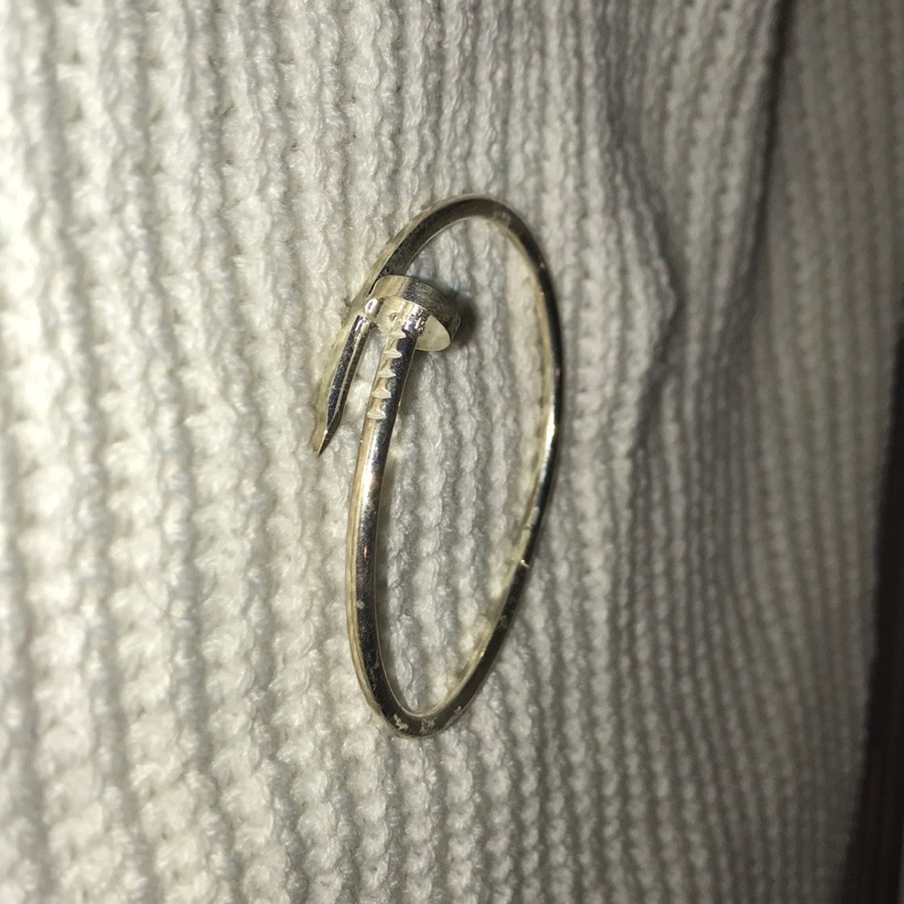 Nail bracelet